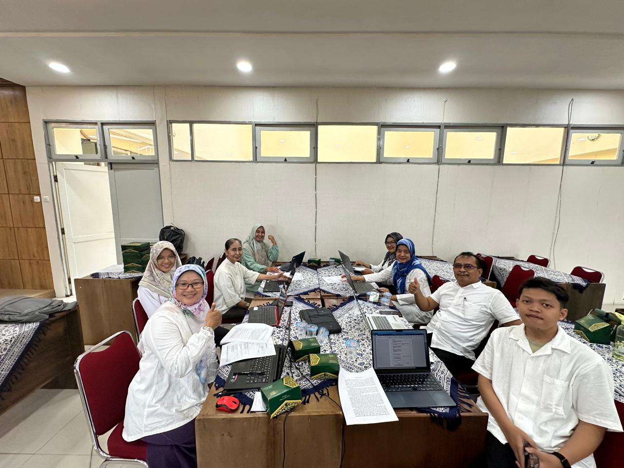 Pelatihan Penyusunan Borang Telaah Etik